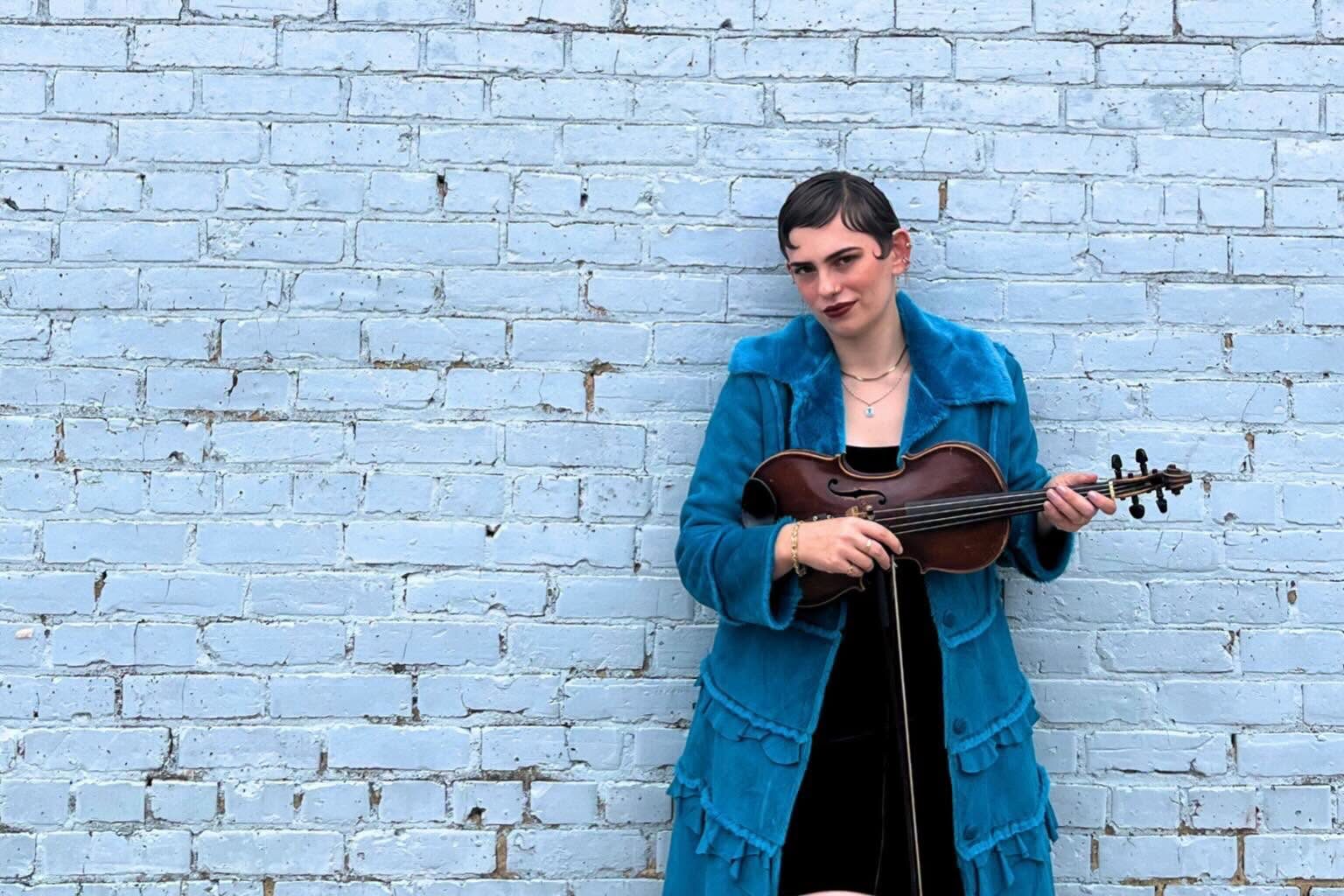 Interview: Jodi Jones (Sugaree String Society)